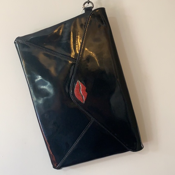 KIRNA ZABÊTE NWT Lips Envelope Clutch Wristlet - Picture 6 of 10